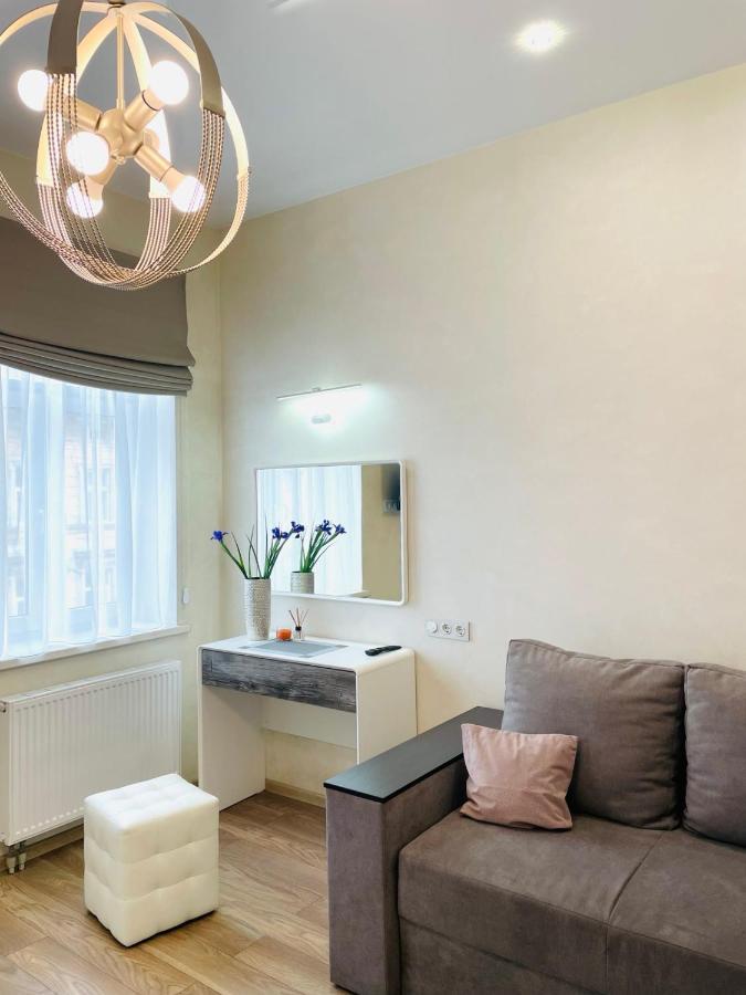 Apartment Жд Вокзал, Центр Лвив Екстериор снимка